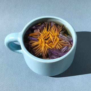 The Qi Blue Lotus Flower Tea - La Gent Thoughtful Gifts