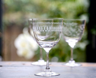 The Vintage List Ovals Wine Glasses Set of 6 - La Gent Thoughtful Gifts